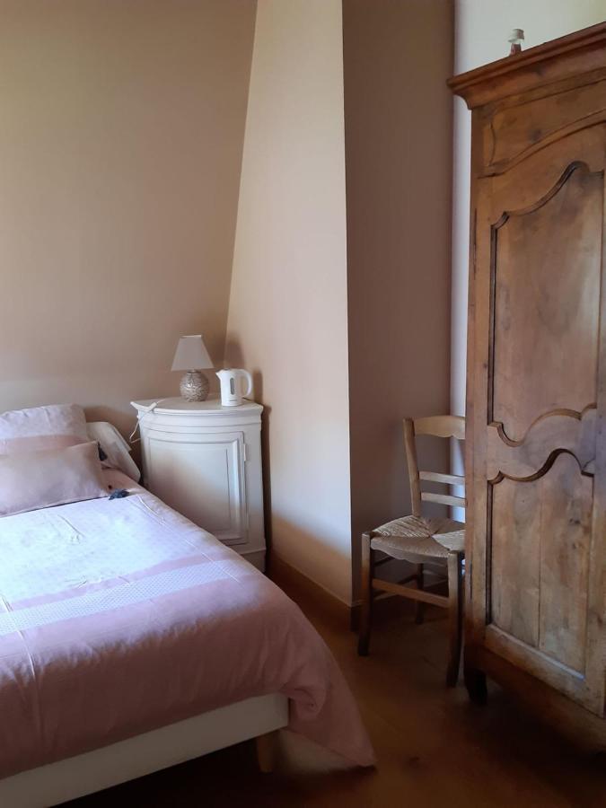Chez Mialaret Bed & Breakfast Tourniac Bagian luar foto