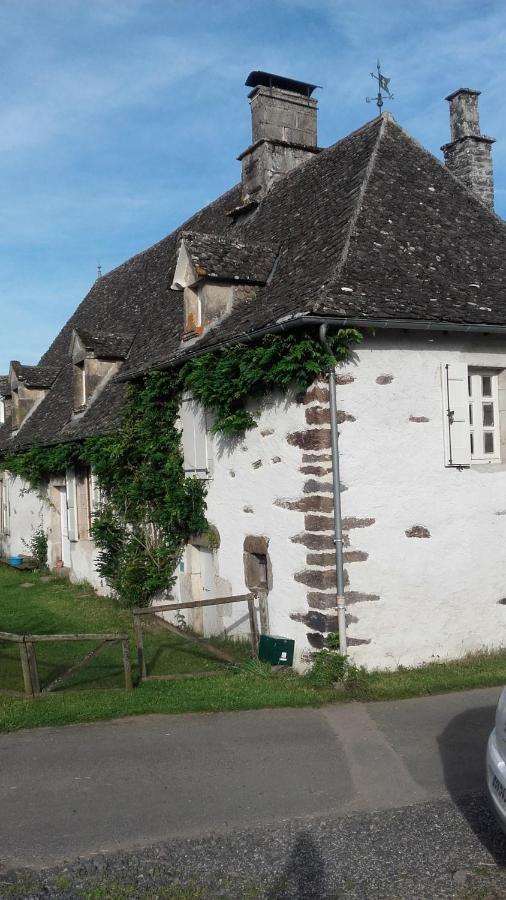 Chez Mialaret Bed & Breakfast Tourniac Bagian luar foto